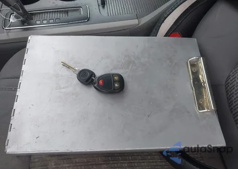 2011 Chevrolet Traverse Lt z USA, uszkodzony, nr VIN 1GNKRGED2BJ246832